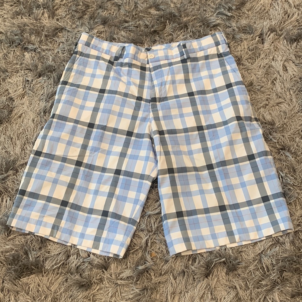 Nike Dri-Fit Golf Shorts Like New